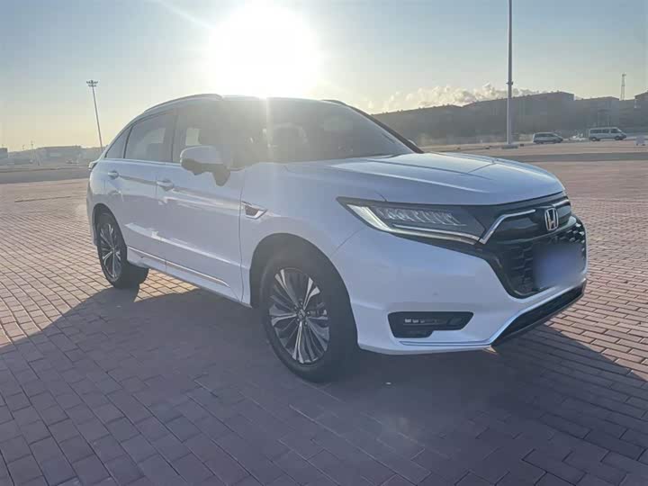 Фото 7 - Honda UR-V