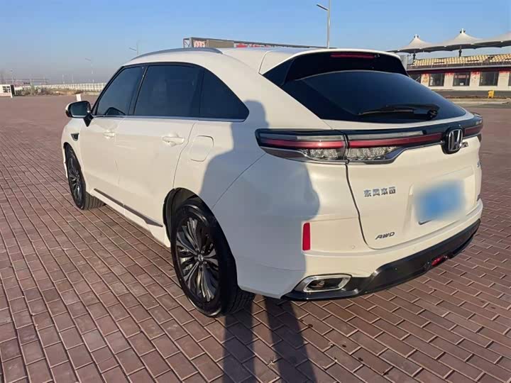 Фото 9 - Honda UR-V