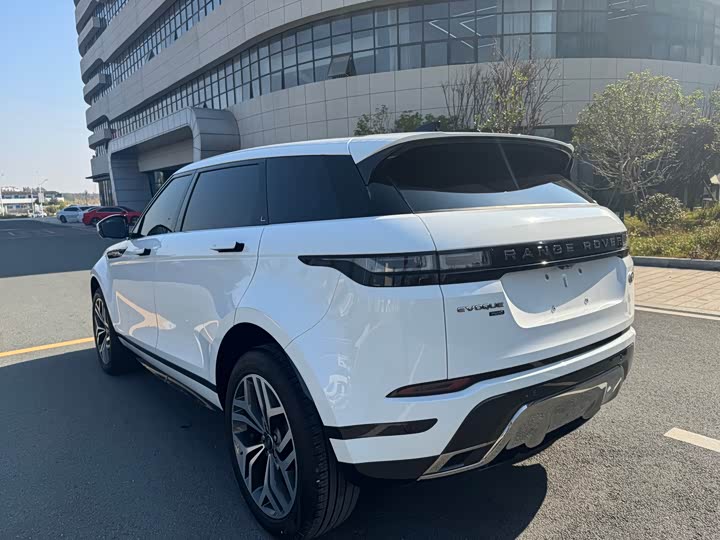 Фото 9 - Land Rover Range Rover Evoque L