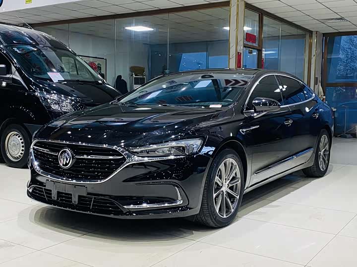 Фото 1 - Buick LaCrosse