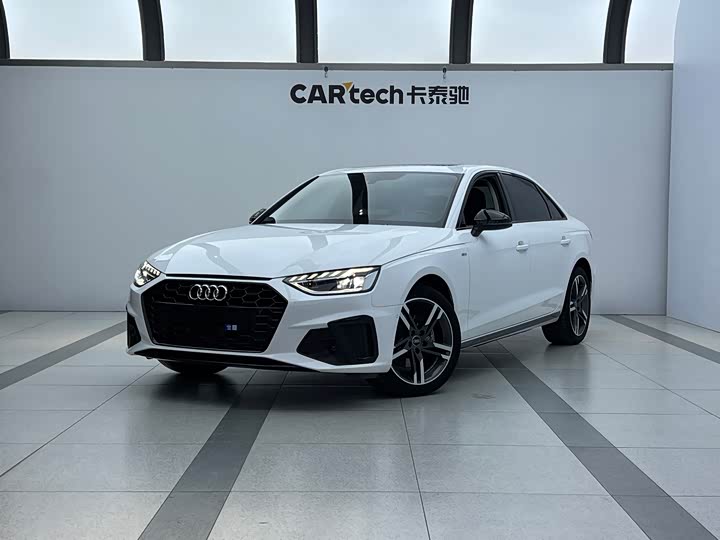 Фото 1 - Audi A4L