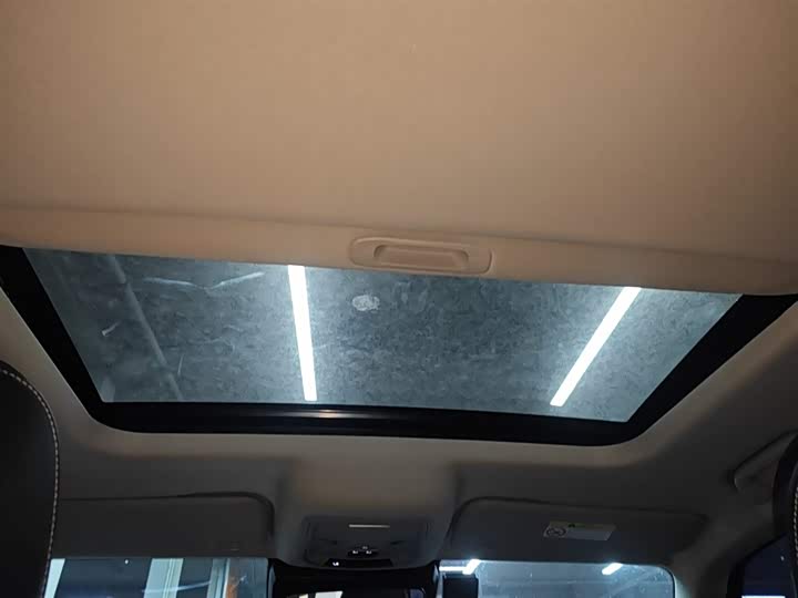 Фото 8 - Tank 300