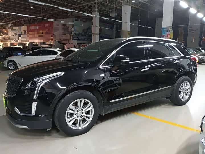 Фото 5 - Cadillac XT5