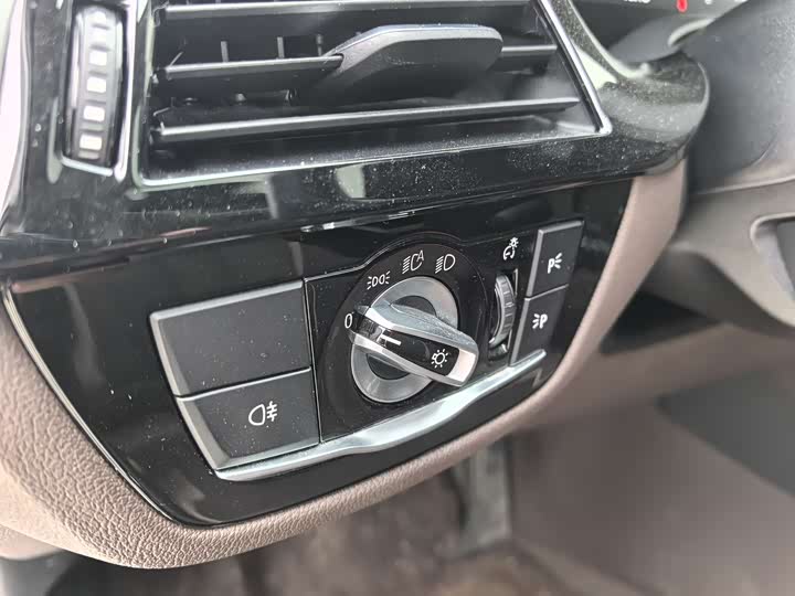 Фото 9 - BMW 5 Series