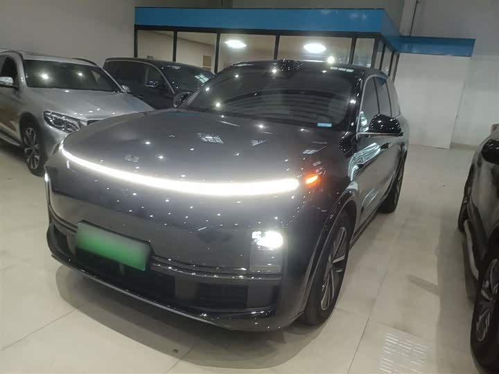 Фото 2 - LiXiang L8