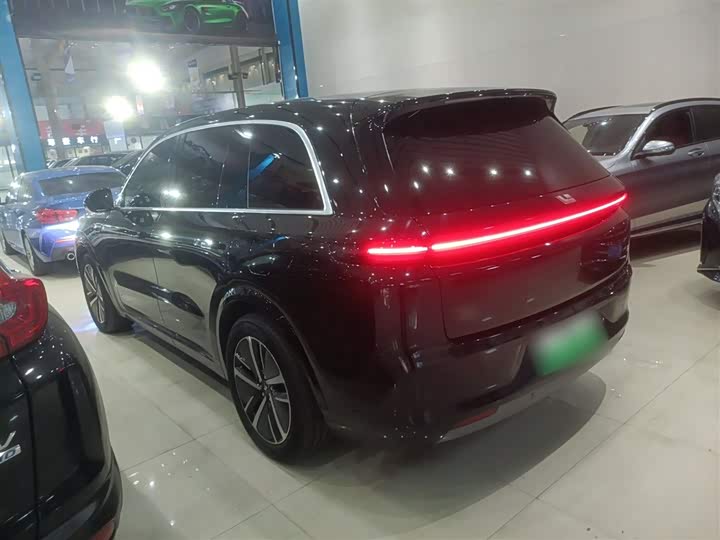 Фото 5 - LiXiang L8