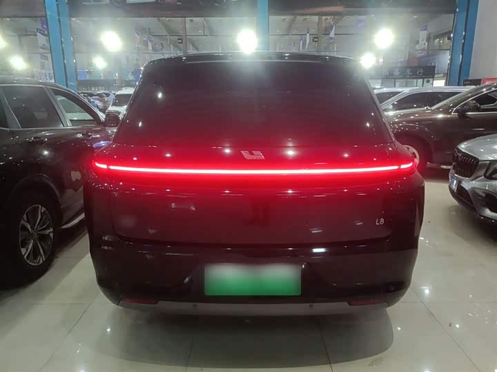 Фото 6 - LiXiang L8