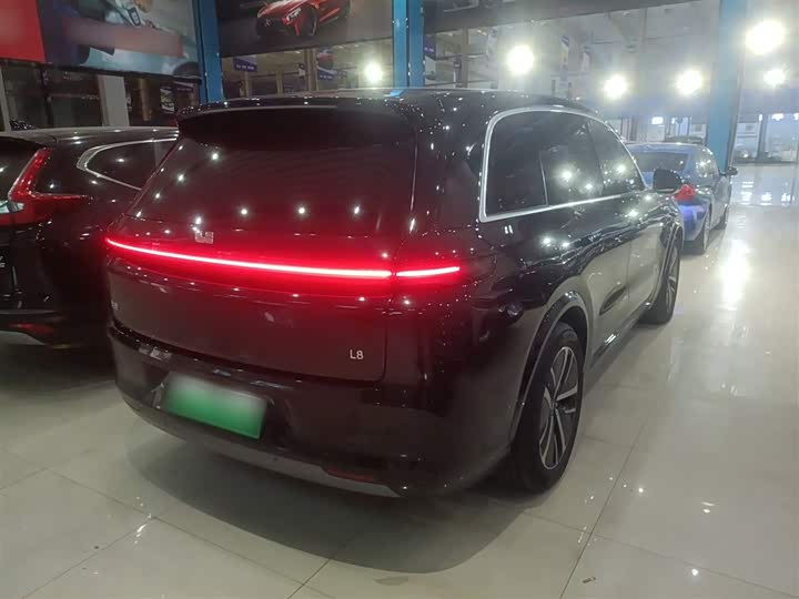 Фото 7 - LiXiang L8