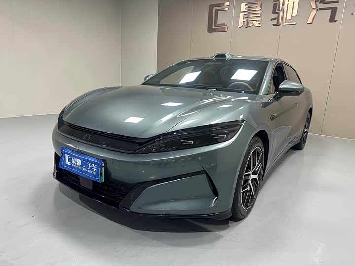 Фото 1 - BYD Han L