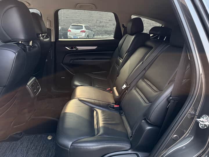 Фото 9 - Mazda CX-8