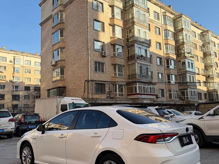 Фото 7 - Toyota Corolla