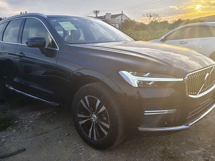 Фото 4 - Volvo S90