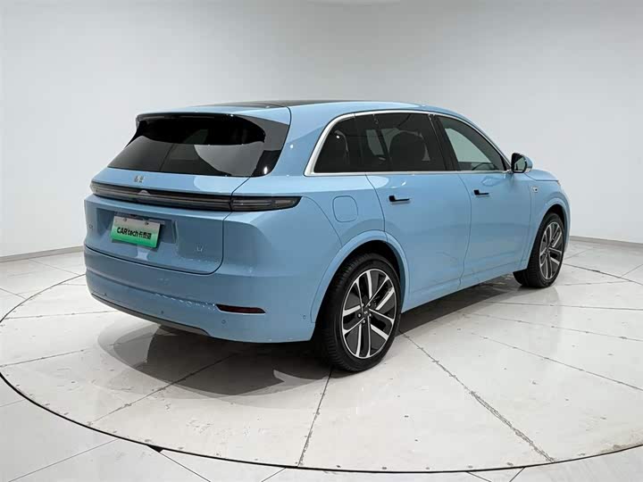 Фото 8 - LiXiang L7