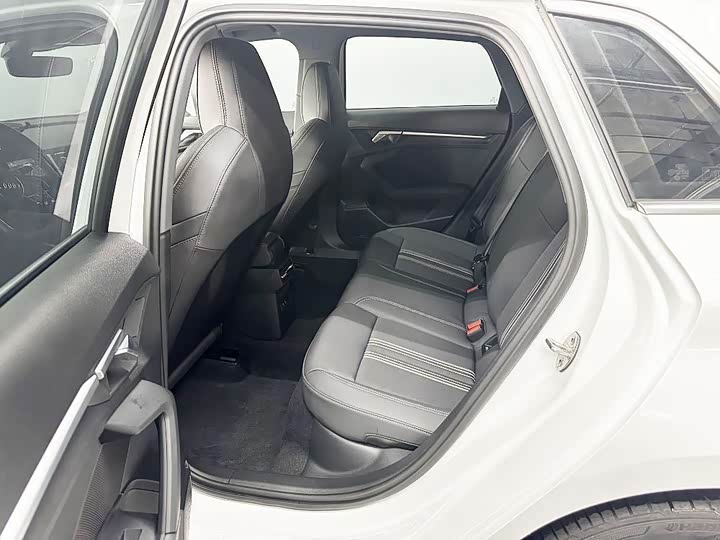 Фото 9 - Audi A3