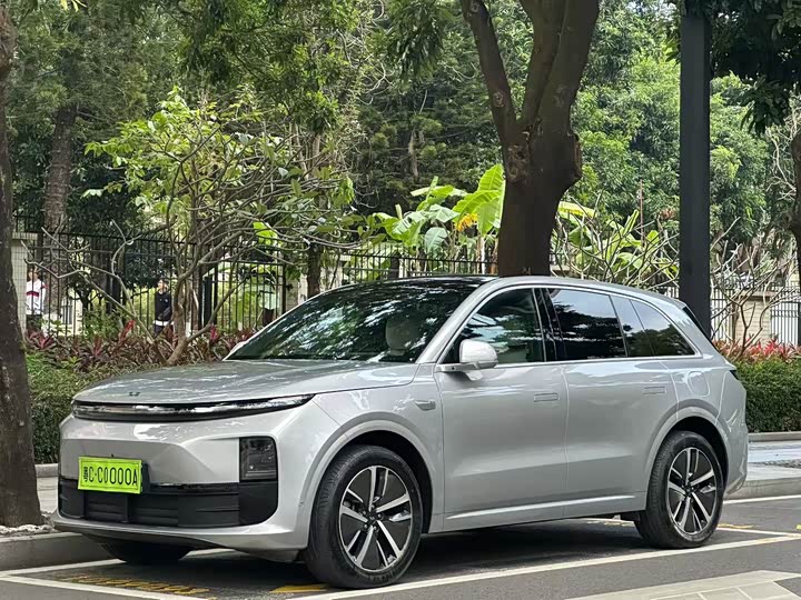 Фото 1 - LiXiang L6