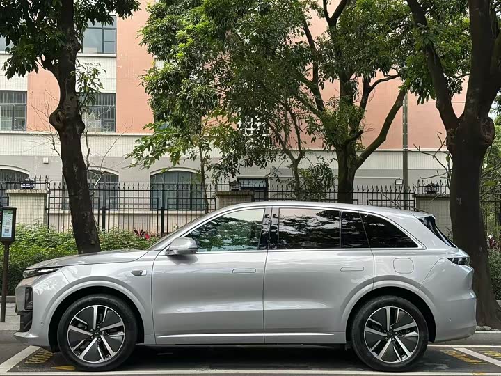 Фото 5 - LiXiang L6