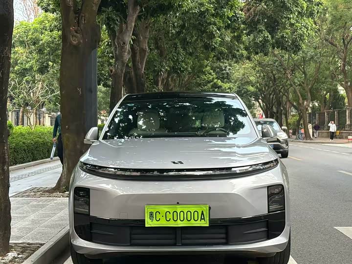 Фото 7 - LiXiang L6