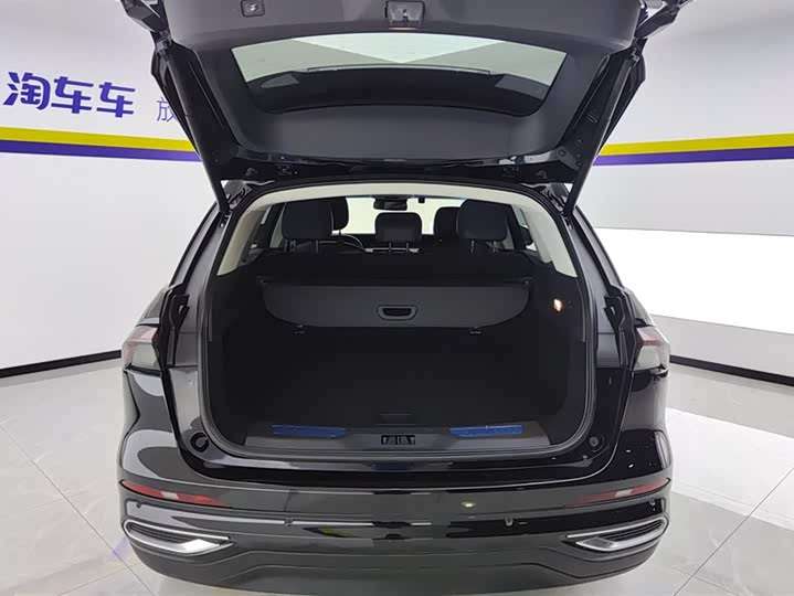 Фото 4 - Lincoln Nautilus