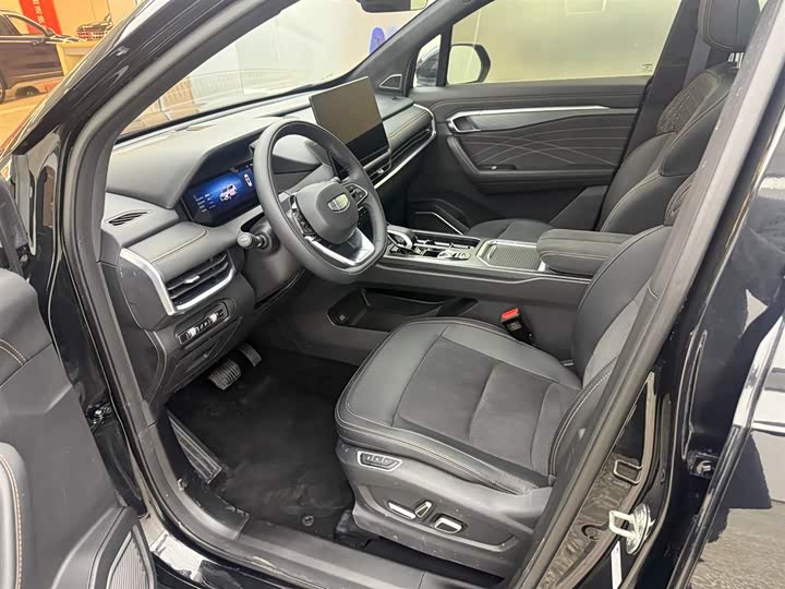 Фото 7 - Geely Okavango L