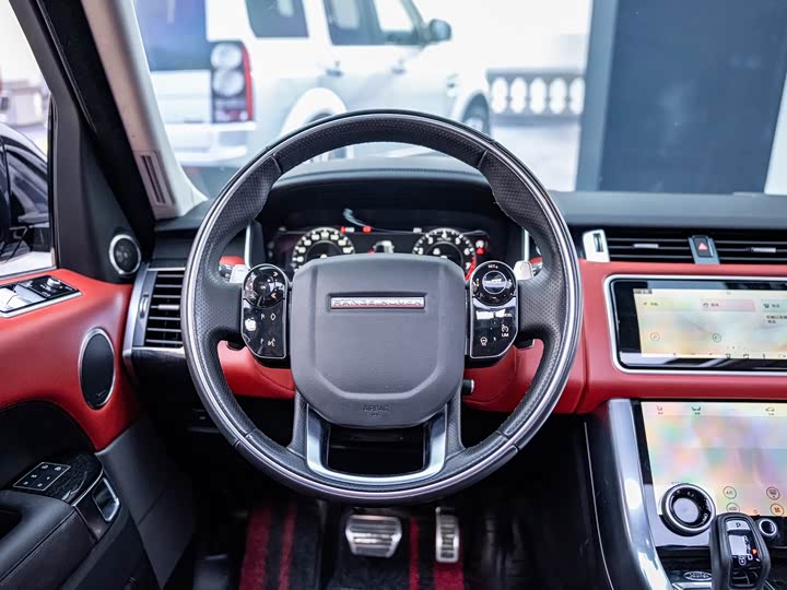 Фото 6 - Land Rover Range Rover Sport