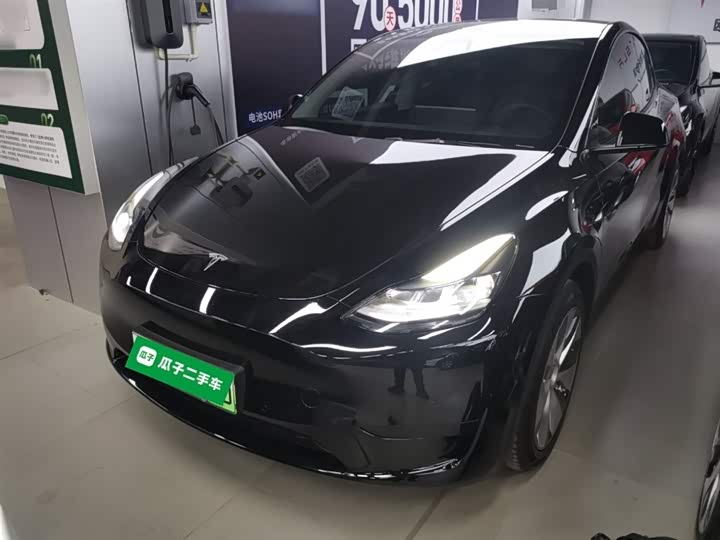 Фото 2 - Tesla Model Y