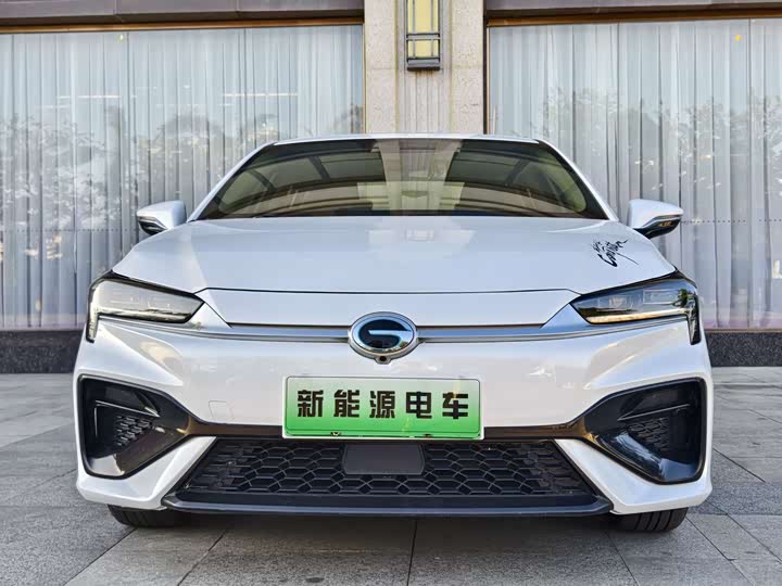 Фото 2 - GAC Aion S