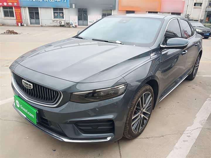 Фото 2 - Geely Preface