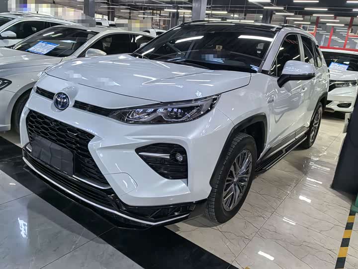 Фото 1 - Toyota Wildlander