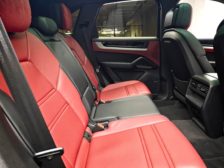 Фото 6 - Porsche Cayenne