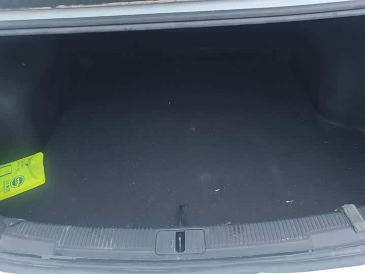 Фото 4 - Roewe i5