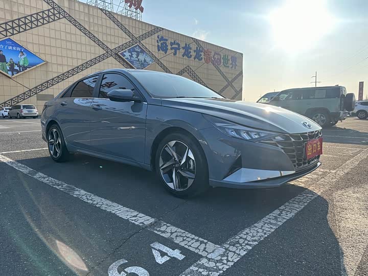 Фото 3 - Hyundai Elantra N line