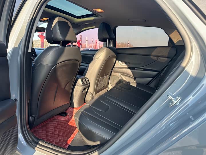 Фото 5 - Hyundai Elantra N line