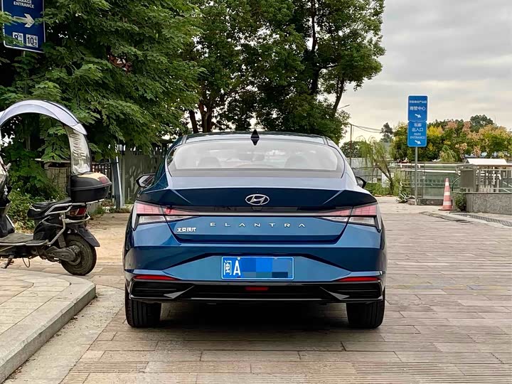 Фото 3 - Hyundai Elantra N line