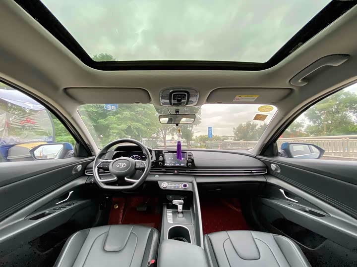 Фото 7 - Hyundai Elantra N line