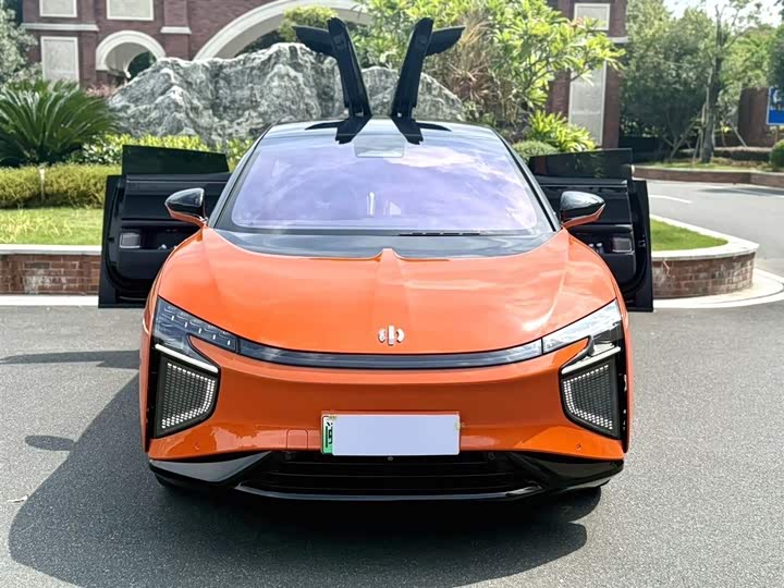 Фото 2 - HiPhi X