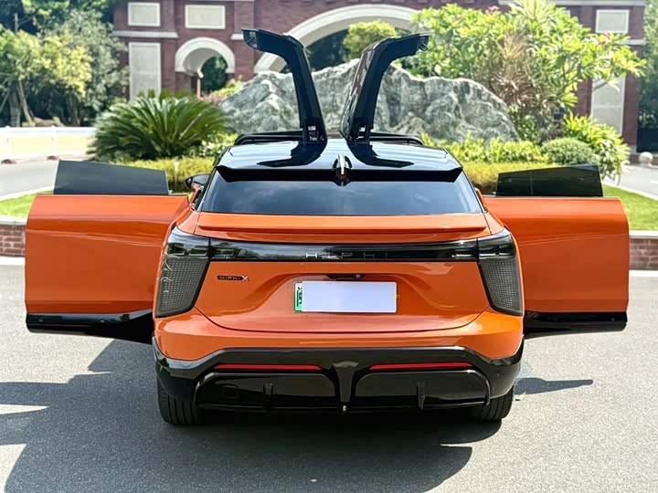 Фото 9 - HiPhi X