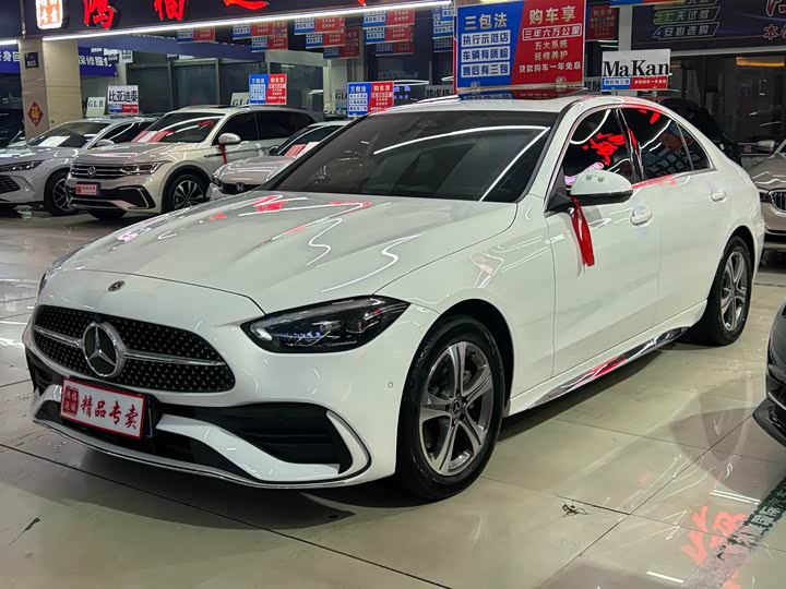 Фото 1 - Mercedes-Benz C-Class