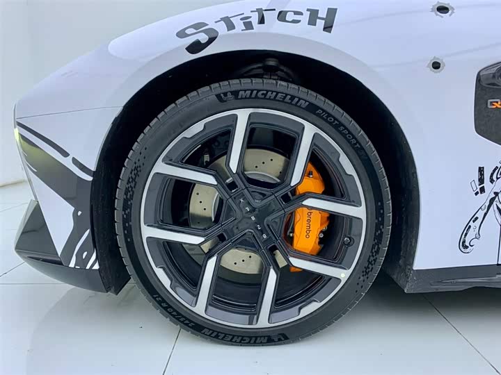 Фото 6 - XPeng P7