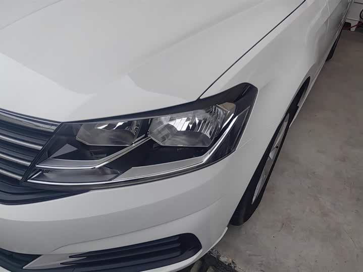 Фото 5 - Volkswagen Lavida