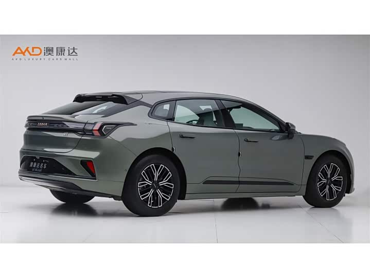 Фото 3 - Zeekr 001