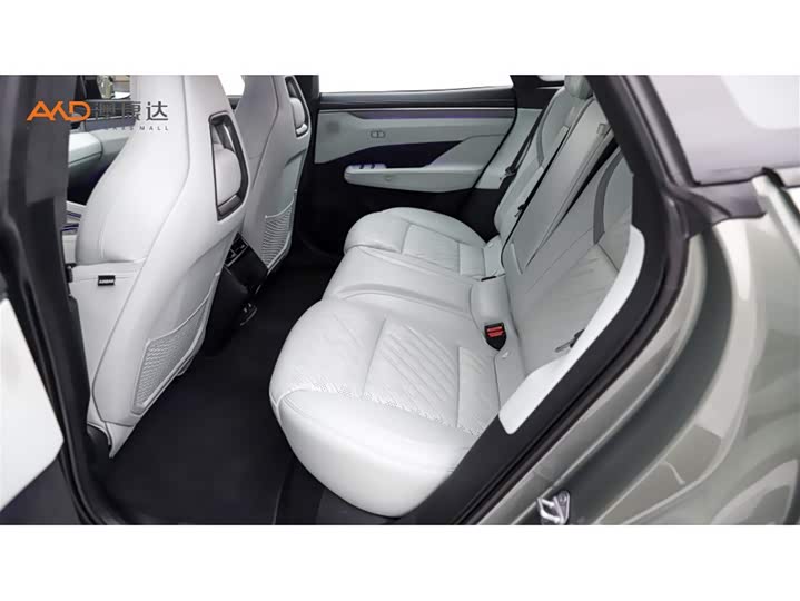 Фото 7 - Zeekr 001