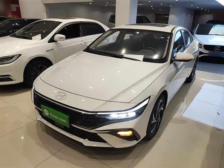 Фото 1 - Hyundai Elantra N line