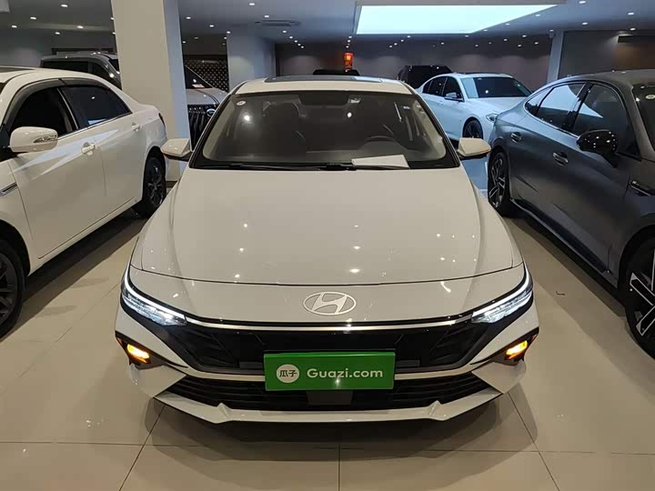 Фото 3 - Hyundai Elantra N line