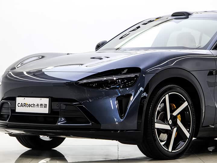 Фото 7 - Xiaomi YU7