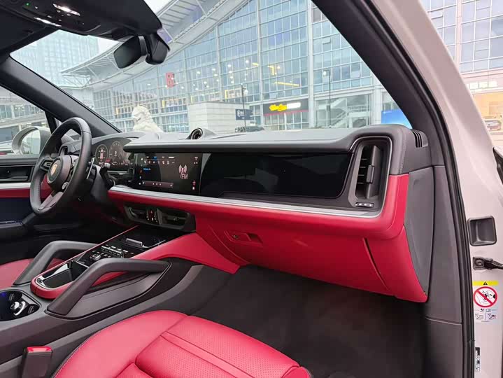 Фото 7 - Porsche Cayenne