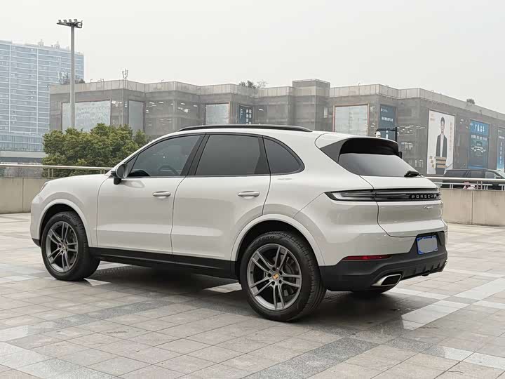 Фото 9 - Porsche Cayenne