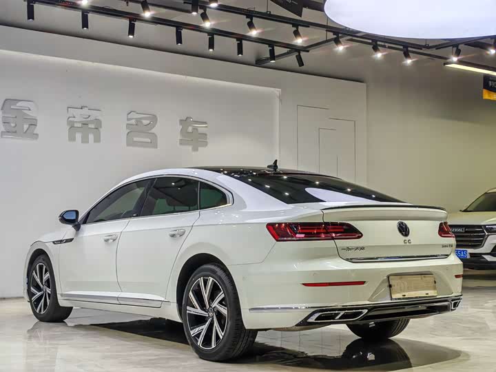 Фото 4 - Volkswagen CC