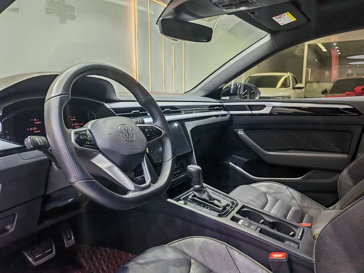 Фото 8 - Volkswagen CC