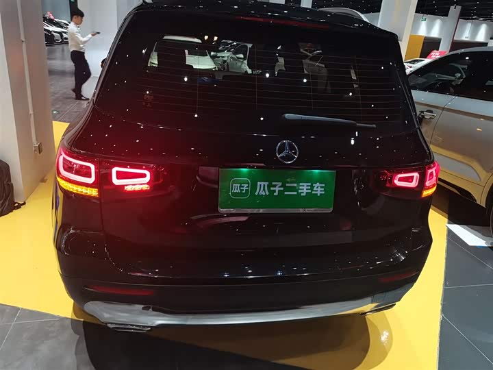 Фото 6 - Mercedes-Benz GLB-Class