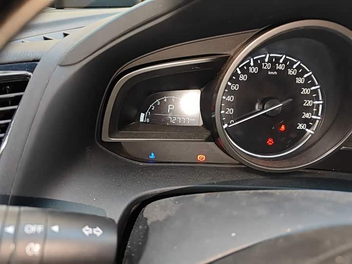 Фото 5 - Mazda CX-4